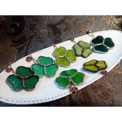 clover leaf necklace, st patricksday, green trefoil, st patrick necklace, shamrock pendant, irish necklace,