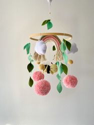 baby mobile bee, girl nursery mobile, crib mobile, boho nursery decor, bee nursery, baby shower gift, boho baby mobile