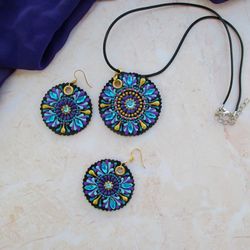 adjustable leather necklace, leather earrings. leather jewelry set for women. mandala pendant, painted boho choker