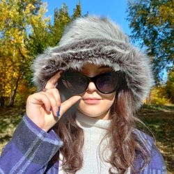 brown-gray faux fur bucket hat. festival bucket hat. luxury fashion furry hat. cute fuzzy bucket hats. fluffy warm hat