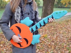 vampirina's pumpkin guitar