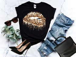 handmade dripping lips animal print tee | xs-xl