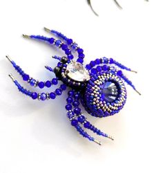 beaded insect brooch, insect pin, spider brooch, spider, bug pin, spider brooch, bug brooch, insects, madam toto