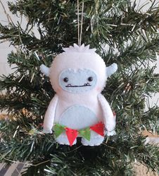 yeti ornament, gentle smile yeti, felt christmas ornament, bigfoot, snow monster