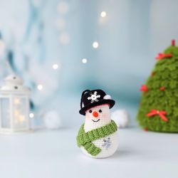 amigurumi snowman pattern, crochet pattern snowman, tutorial christmas toy, christmas snowman, christmas tree decor