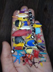 large set of various miniature sea creatures 45 pcs , tiny fish for diorama, resin art or dollhouse aquarium