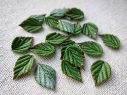 raspberry leaves beads polymer clay. green leaf beads. handmade beads.