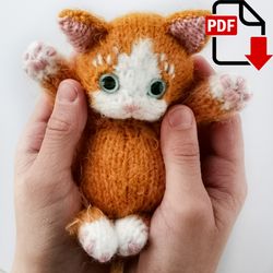 sitting kitten knitting pattern. english and russian pdf.