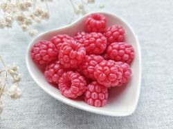 raspberry beads. polymer clay beads. jewelry beading. berry charms.