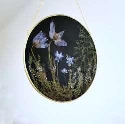 dried flower art,  resin round frame with pressed flower frame, resin flower decor, floral resin suncatcher