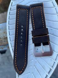 black ultra matt vintage strap