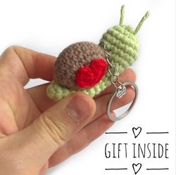 miniature snail | snail lovers gift | snail keychain | snail mail | cute gift for a friend | gift for a girlfriend