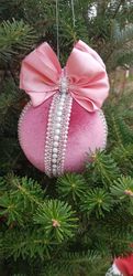 lilac, pink christmas balls, christmas velvet balls, christmas trinkets, christmas decor, handmade christmas balls