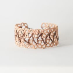 boho tatted lace bracelet