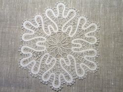 bobbin lace souvenir snowflake hand made