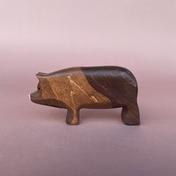 wooden farm animals figurines - wooden pig toy - farm animals toys - wooden pig figurine - montessori toys