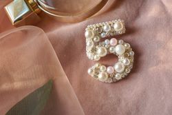 number 5 cc brooch, brooch for women, beaded pin, ivory pink pearl design brooch classic brooch women pin birthday gift