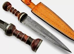 damascus steel gladiator sword with leather sheath, japanese samurai sword gift, hand forged roman sword, damascus steel