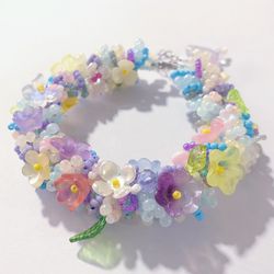 oilpait flower purple blossom floral handmade jewelry bracelet gift for her aesthetic beadedjewelry