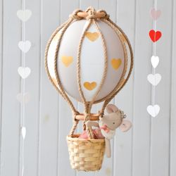 hot air balloon nursery decor