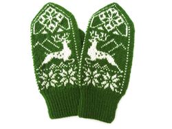 nordic deer mittens men hand knitted merino wool winter mittens scandinavian wool gloves christmas gift for animal lover