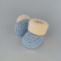 Super soft blue hand knitted baby booties, Cozy newborn shoes, Cute new baby socks, Chunky baby booty