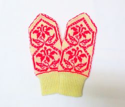 women wool mittens with flowers and hearts hand knitted warm norwegian winter mittens merino wool christmas gift for her