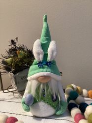 spring gnome, birthday gnome