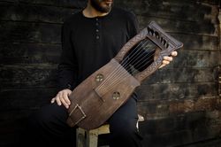 kravik lyre | scandynavian lyre | scald music instrument | medieval music