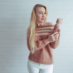 Delicate knitted caramel-colored angora jumper with decorative beige inserts.