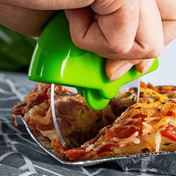 kitchen gadgets pizza wheel knife