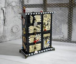 ALICE Mini Chest of Drawers for Jewelry Storage