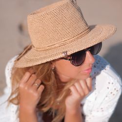 crochet pattern, raffia hat pattern, video tutorial & pdf instuction how to crochet raffia hat, sun hat crochet pattern