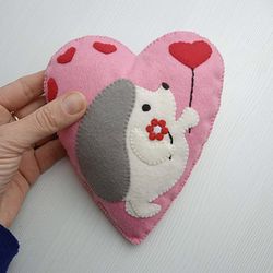 heart toy, heart ornament, felt toy, felt heart, valentine heart, valentines day gift, gift for her, gift for him, valen