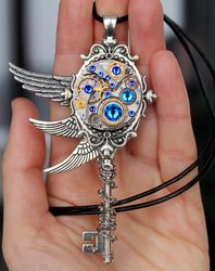 Fantasy Vintage Dragon Eye Key Necklace - Inspire Uplift