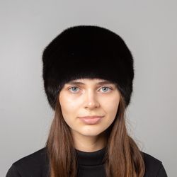 soft women's mink hat. beanie womens fur hat. warm winter mink fur hat. winter mink hat. real fur hat. mink hat. fur hat