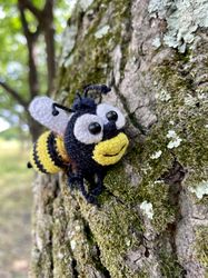 crochet pattern pdf  mini bee/ amigurumi bee