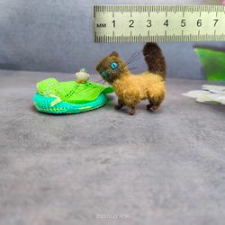 miniature realistic cat. doll pet friends. handmade mini toys. dollhouse miniature. souvenir. funny. awesome. collection