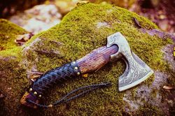 custom handmade damascus steel hatchet tomahawk hunting viking axe