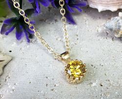 citrine necklace - november birthstone - gemstone pendant - vintage necklace - simple necklace - gold necklace