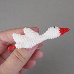 Handmade goose brooch. Crochet brooch. Gift for her,