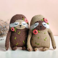 amigurumi sloth crochet pattern with embroidery tutorial