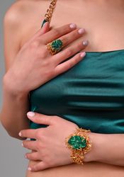 unique ring with natural malachite