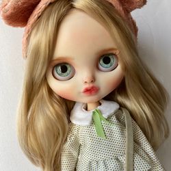 blythe custom doll, ooak blythe doll, blythe doll, doll with blonde hair