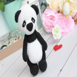 panda crochet pattern. panda bear crochet pattern. tutorial panda crochet pattern. stuffed panda crochet pattern