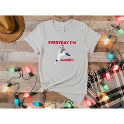 unisex josh allen everyday i'm hurdlin' shirt, buffalo bills shirt, buffalo bills fan gift, bills gift for her, buffalo