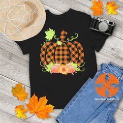 buffalo plaid pumpkin fall halloween vintage t-shirt, pumpkin shirt, buffalo plaid shirt, halloween shirt, gift tee for
