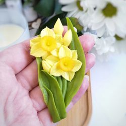 brooch narcissus, daffodil brooch, yellow flower narcissus, an exquisite handmade polymer clay