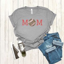 baseball mom shirt, funny baseball mom shirt, baseball mama t-shirt, baseball game day shirt