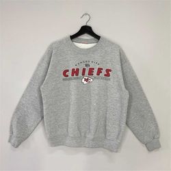 vintage 90s kansas city chiefs sweatshirt chiefs crewneck chiefs sweater pullover sportswear nfl kansas city chiefs prin